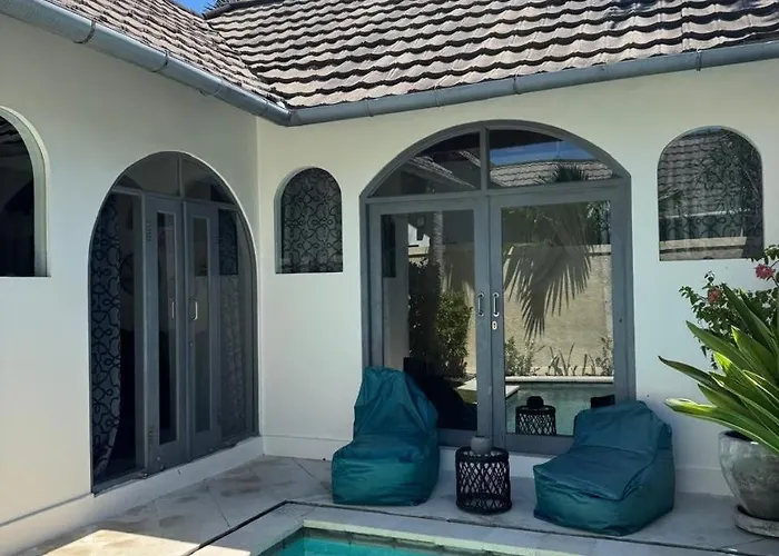 Beautiful 1br Villa, Center スミニャック